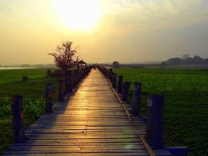 U-Bein-Bridge in Myanmar at sunset